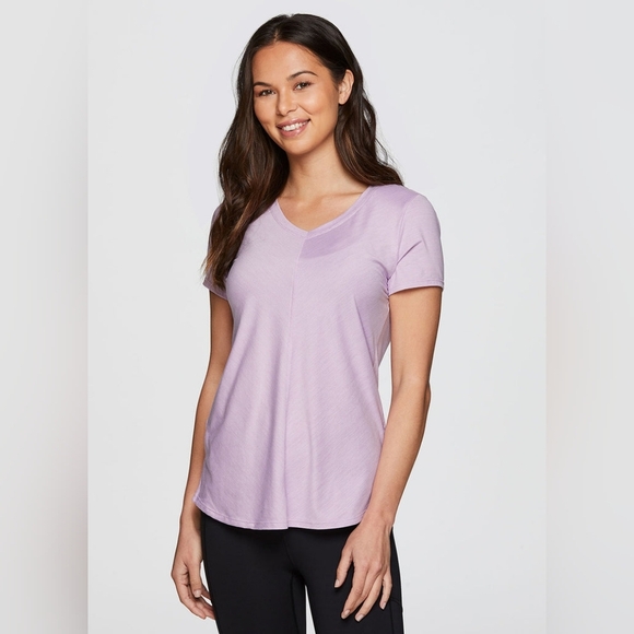 RBX Active Stratus Super Soft Bias Tee V-Neck Lavender Women's Size Medium NWOT - Picture 1 of 16
